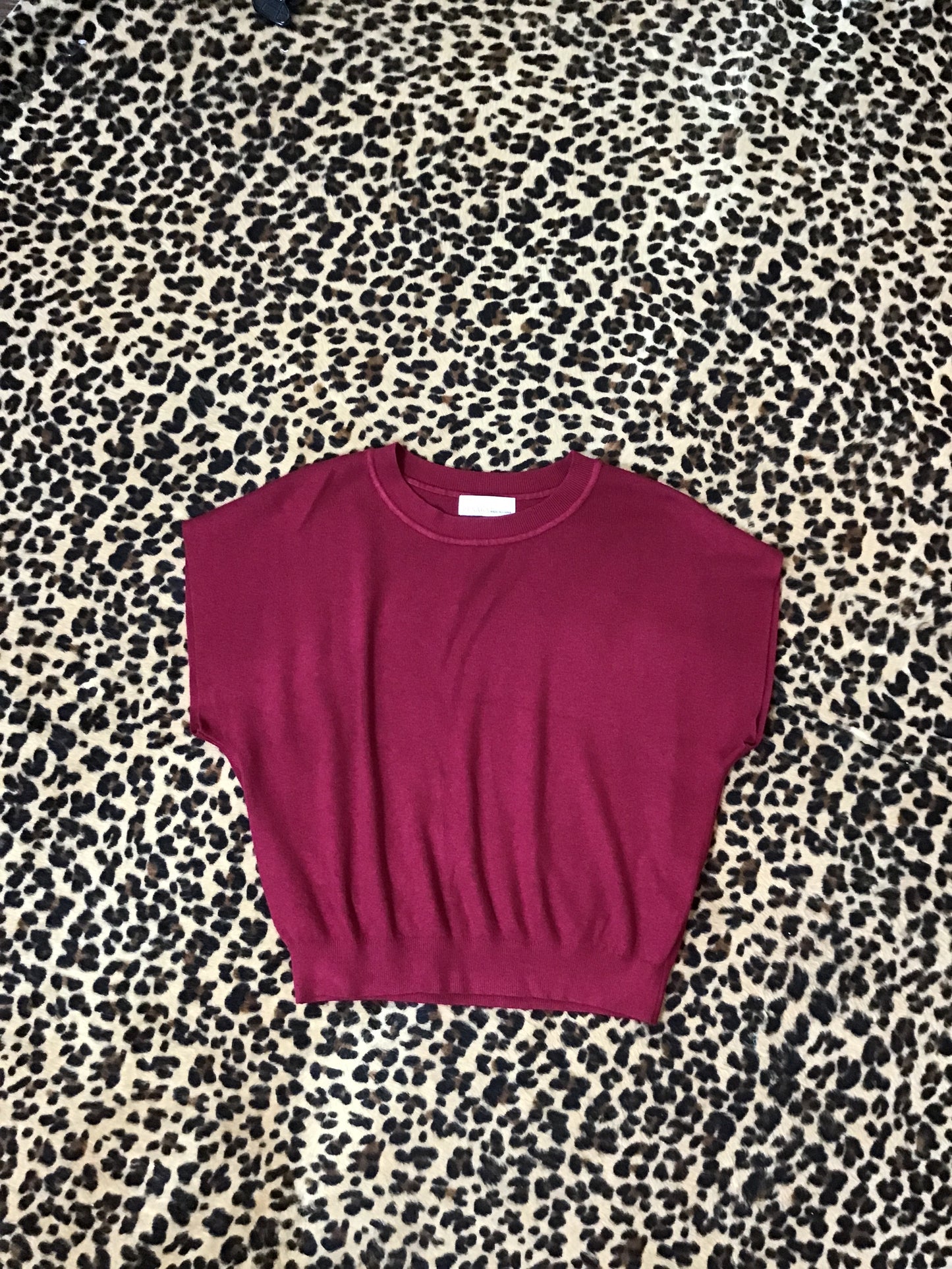 Maroon knit shirt