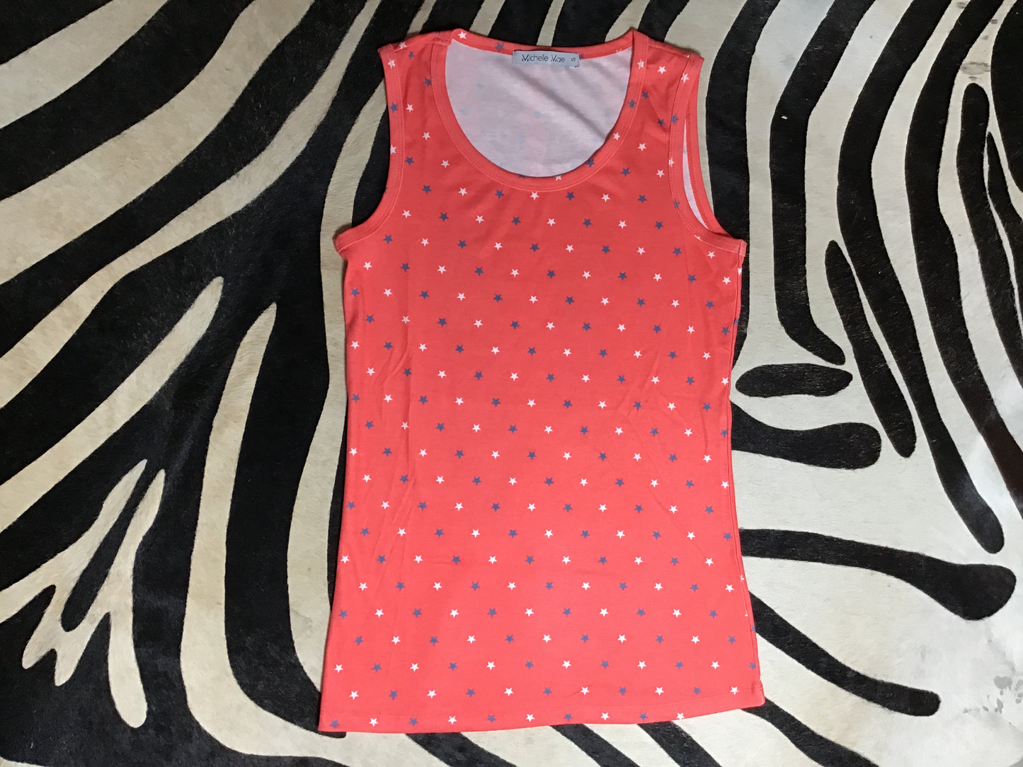 Red star tank