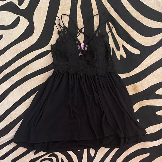 Scallop Lace Cami